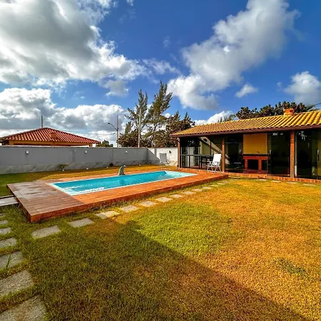 Casa a poucos metros da Praia do Coral - Cabo Frio-2